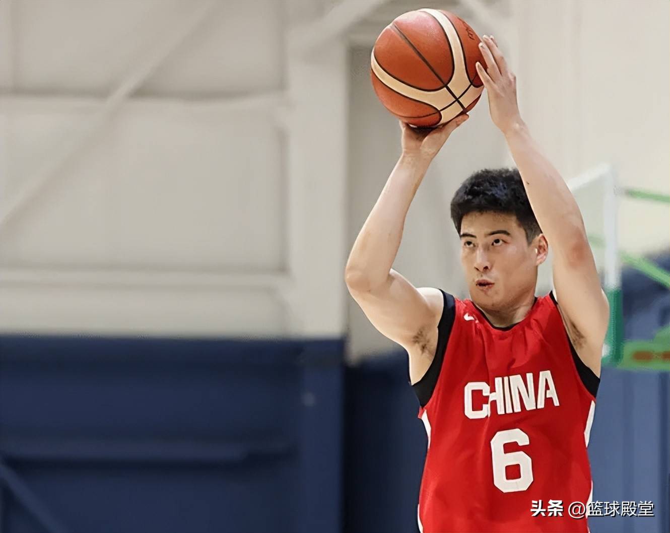 印尼男篮低迷中挺进八强，赛场表现有所反弹