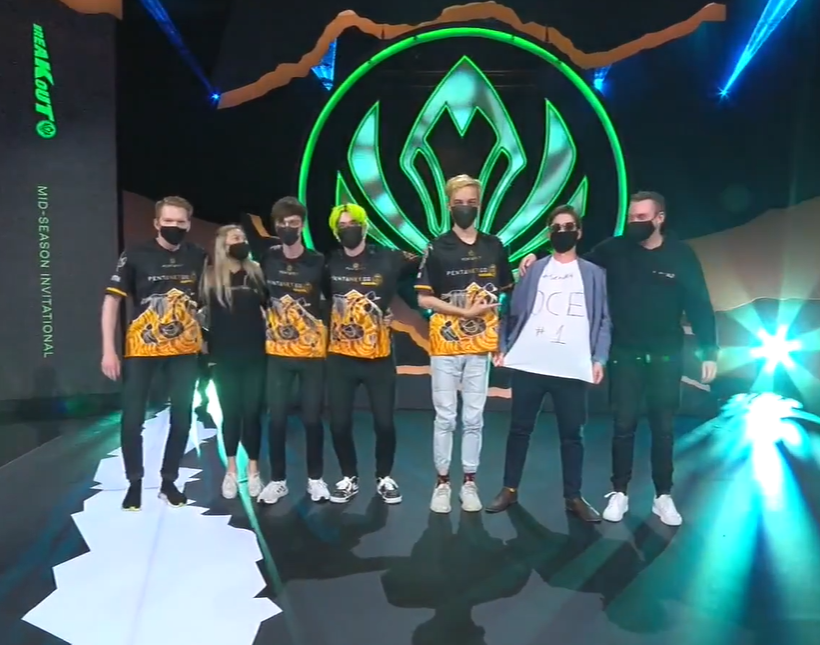 DK血洗C9，Inspired团战一打五激烈交锋全球总决赛，点燃全场激情的简单介绍