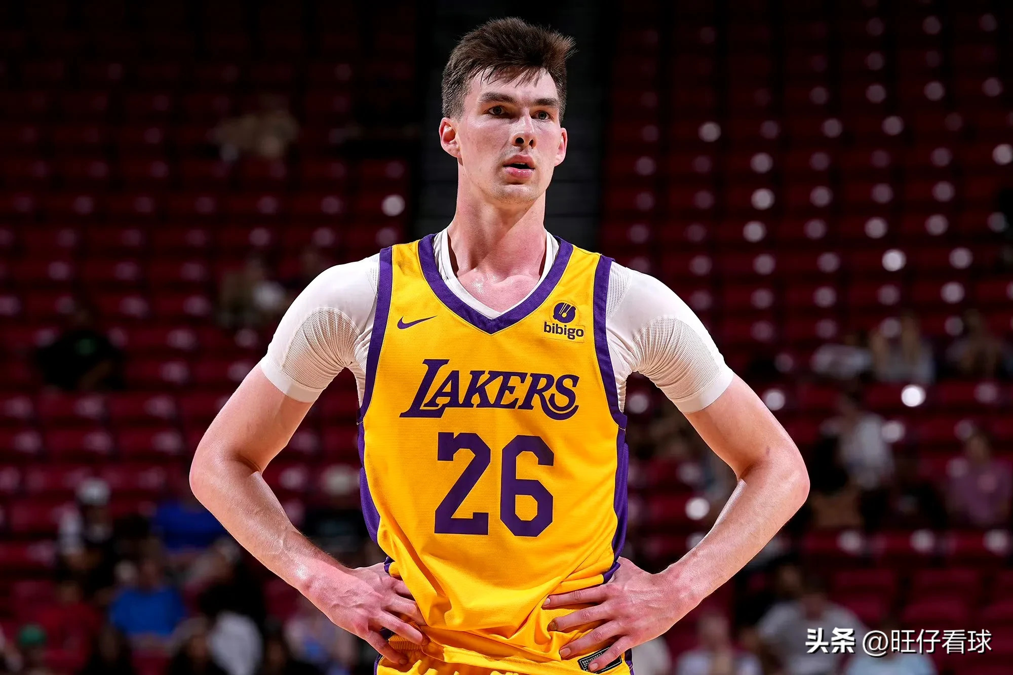 灰熊中锋状态回暖,球队迎得新赛季好转 灰熊中锋状态回暖,球队迎得新赛季好转