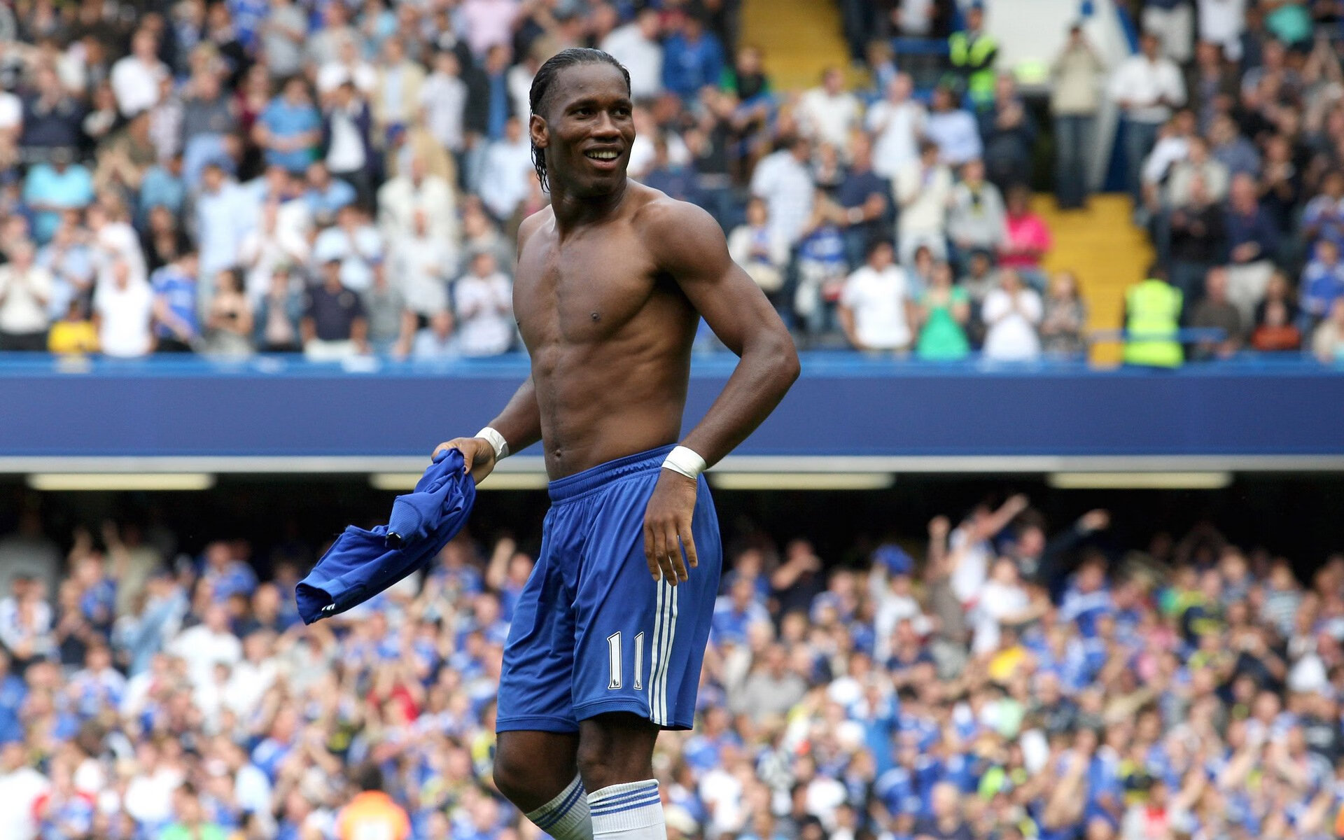 跨洋鏖战,湖人vs深圳,武切维奇高光时刻闪耀全场