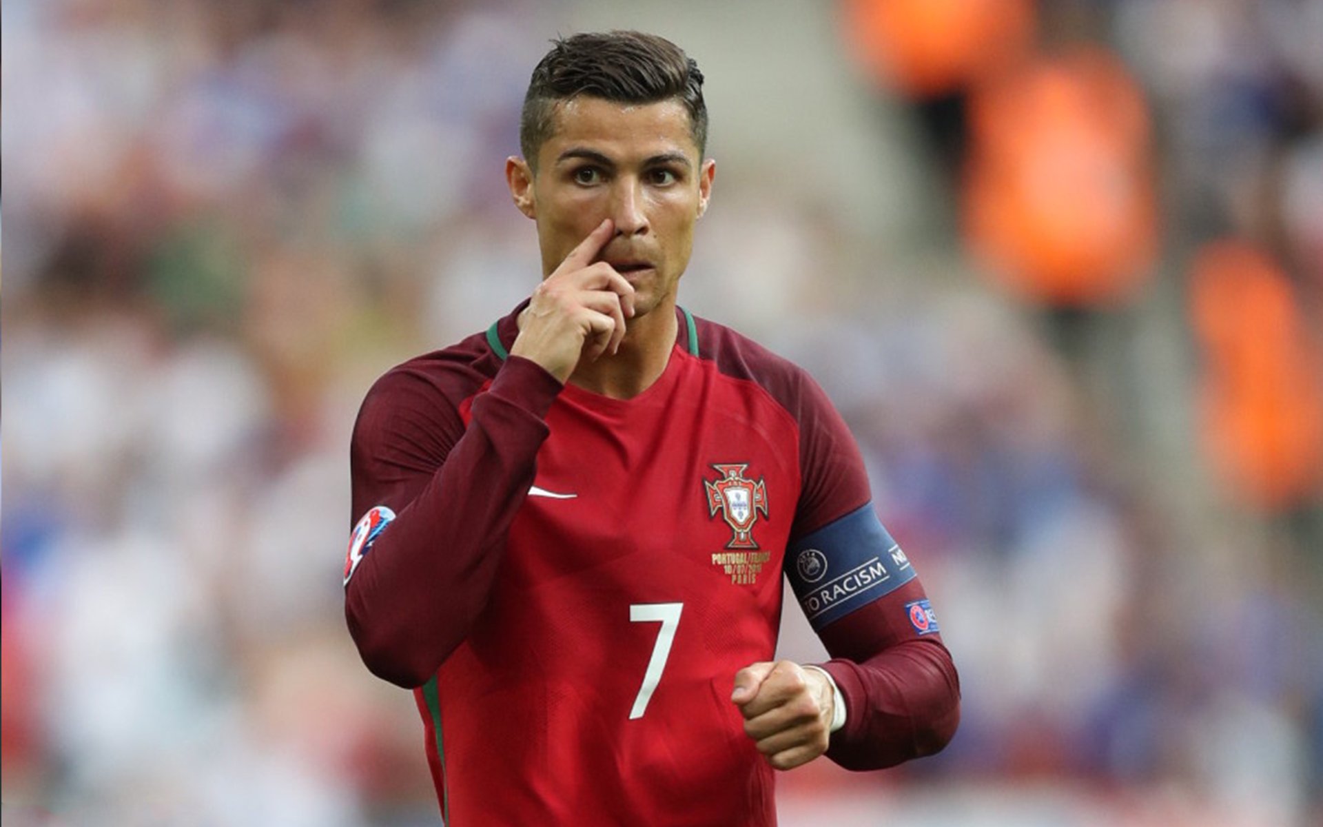 逆刃之魂，当郑思维以静默扛起崩塌的天穹